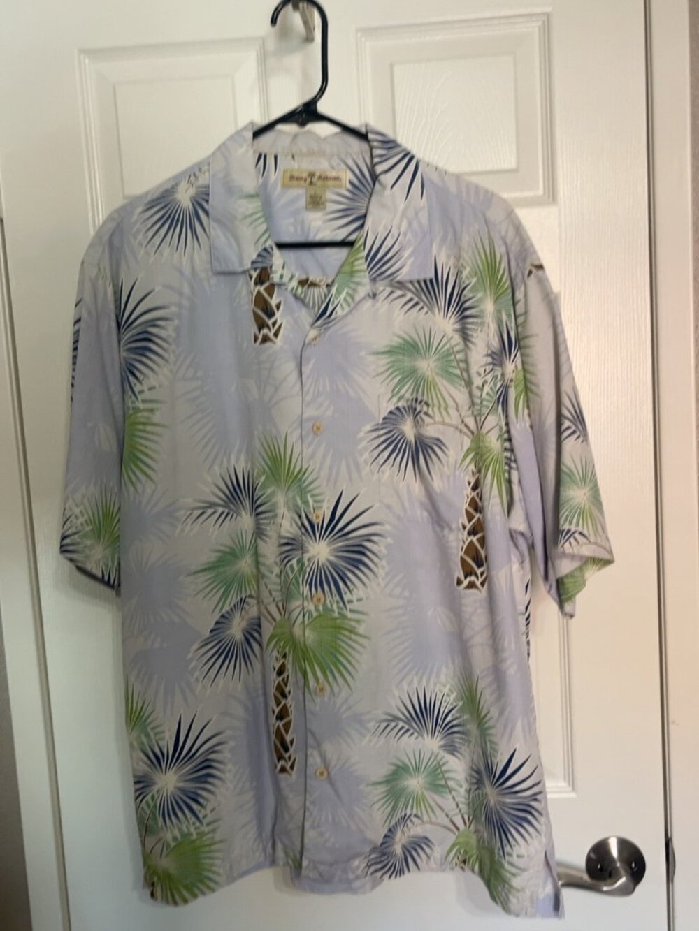 Tommy Bahama Men’s L 100% Silk Palm Tree Shirt